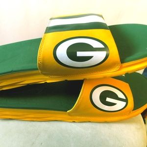 Green Bay Packers Benassi Solarsoft Slide Sandals